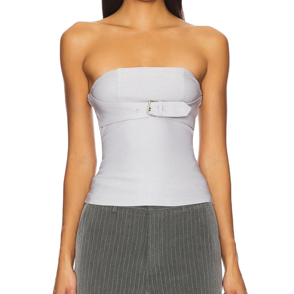 Revolve/Superdown Capri Strapless Top in Grey